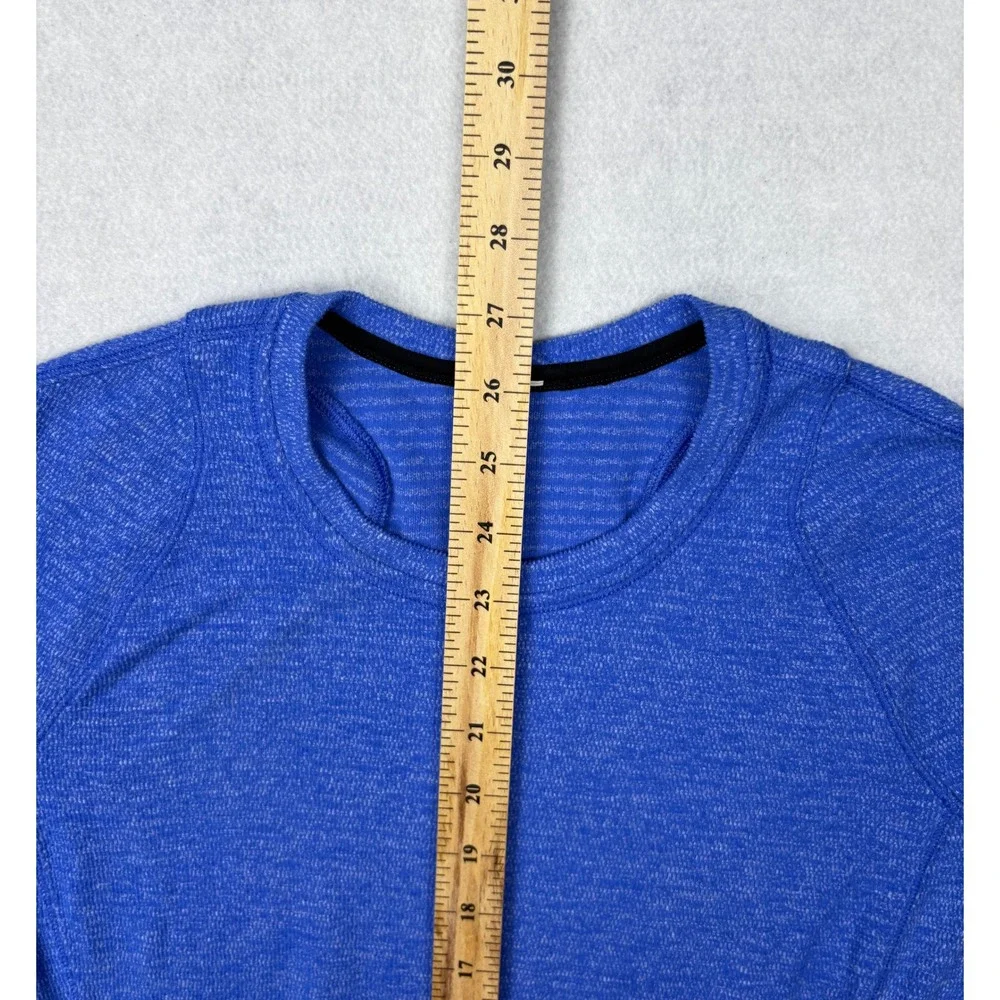 Lululemon Blue Heathered Long Sleeve Athletic Top Thumbholes‎ Size 12